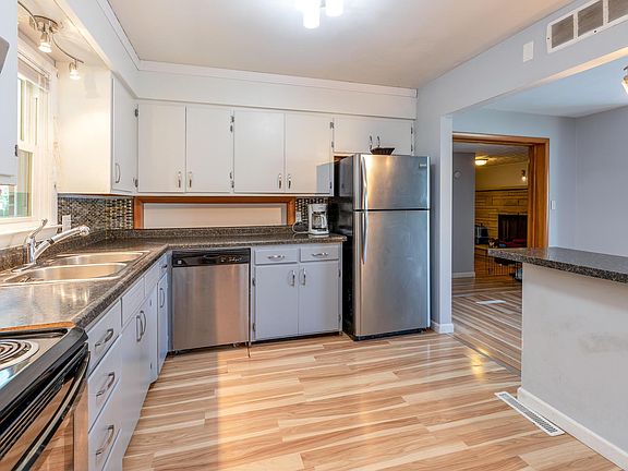 5th image of 314 Woodland Dr