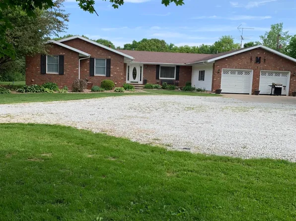 2690 E County Highway 15, Marietta, IL 61459