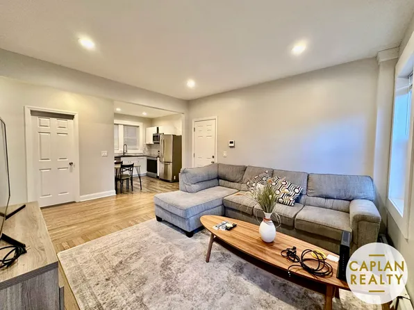 90 Bristol St #A, New Haven, CT 06511
