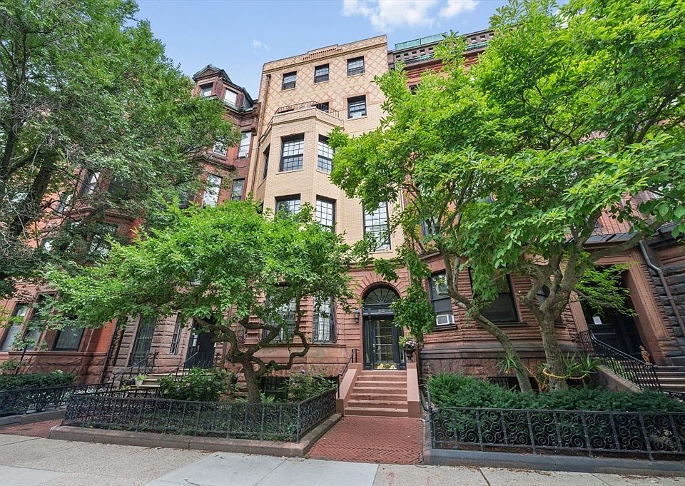 1st image of 233 Commonwealth Ave APT 7