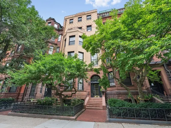 233 Commonwealth Ave APT 7, Boston, MA 02116