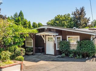 6904 SW 53rd Ave, Portland, OR 97219