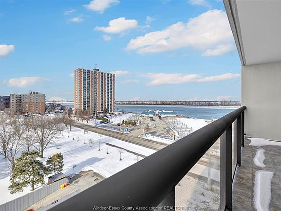 4th image of 9099 Riverside Dr E #809W
