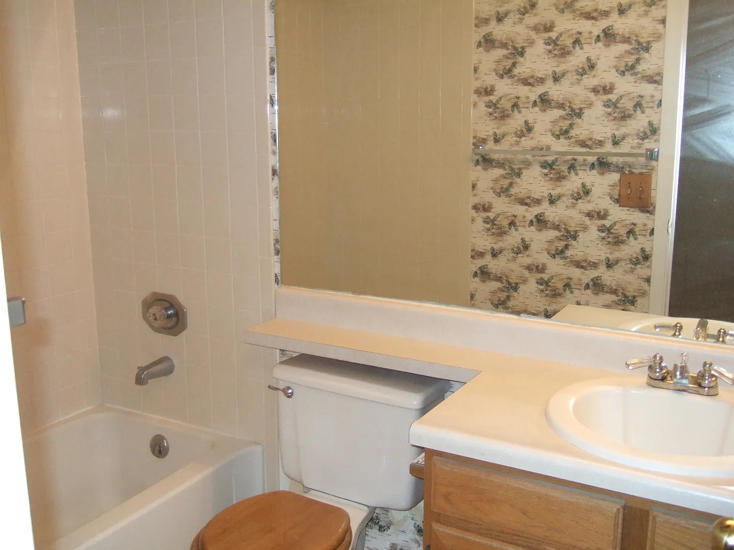 4 Level 4 Bedroom Home — Photo 2