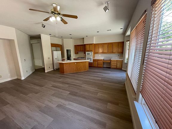 5th image of 4680 Woodrose Cir