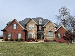 1948 Hindley Rd, Morristown, TN 37813