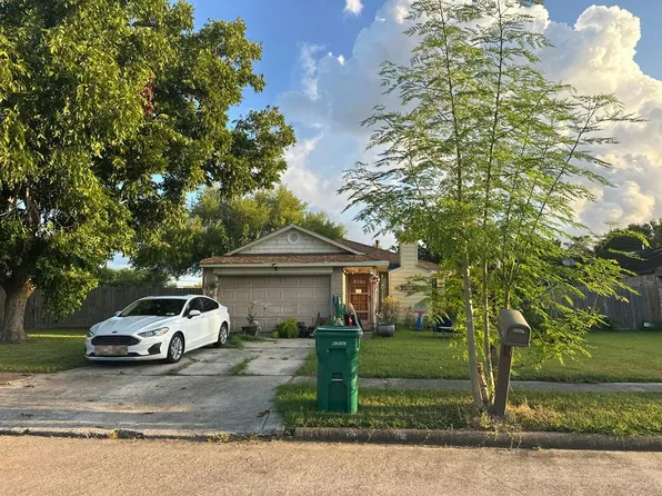 4311 Santa Anita Ln, Pasadena, TX 77503