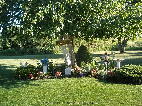 3rd image of 5 Hearts Content St