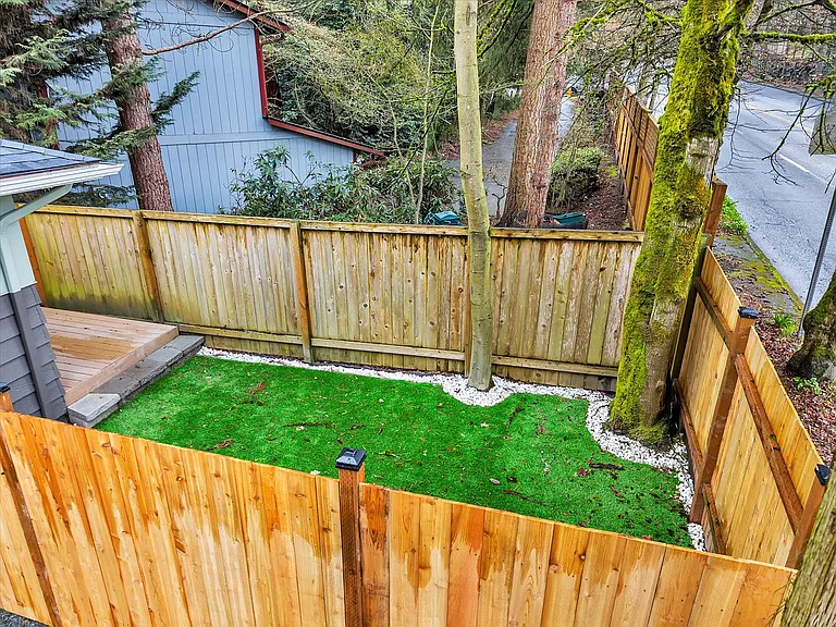 13046 15th Ave NE — Photo 19