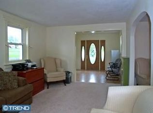 741 Rising Sun Rd, Telford, PA 18969