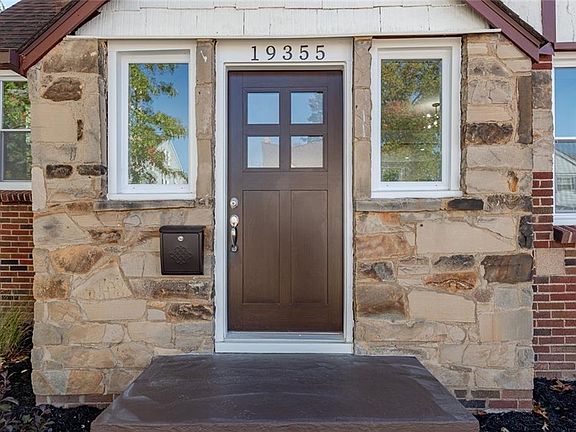 2nd image of 19355 Malvern Ave