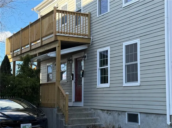 40 Tecumseh St, Providence, RI 02906