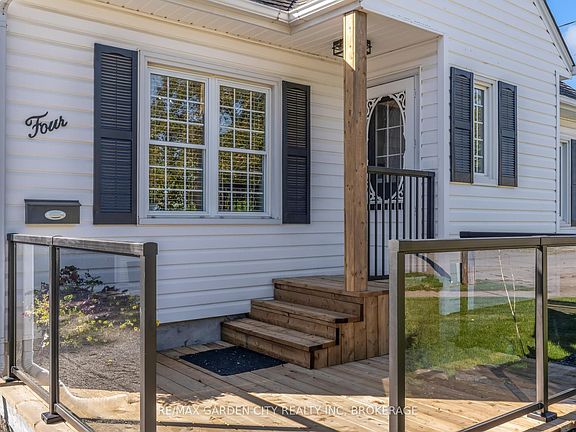 2nd image of 4 Manor Rd
