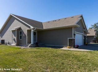 5008 NW 58th Ave, Johnston, IA 50131