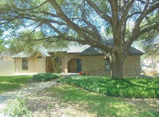 2108 Northcrest Dr, New Braunfels, TX 78130