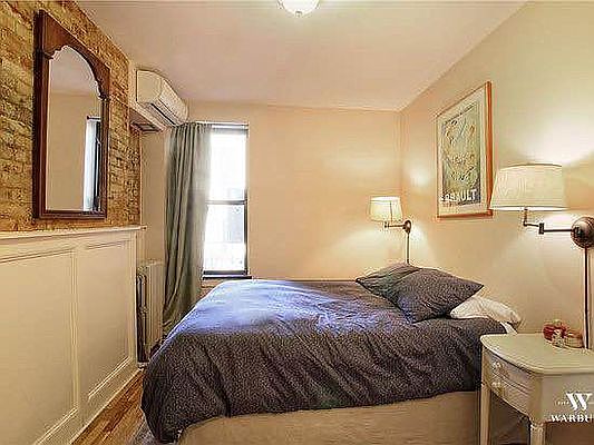 5th image of 717 Carroll St APT 3L