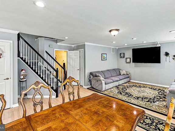4th image of 11 Elkington Dr