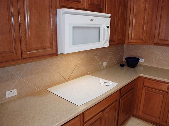 Kitchen 3