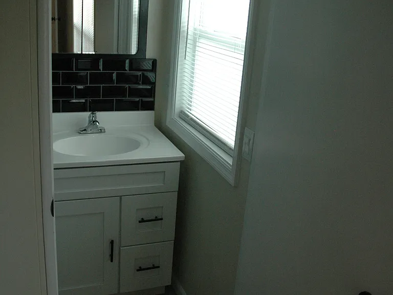 23 Kinsmen Dr — Photo 11