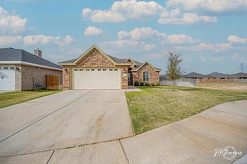 6017 Aurora Way Photo 1
