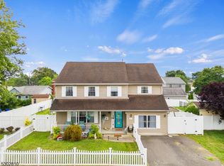 616 Park Ave, Union Beach, NJ 07735