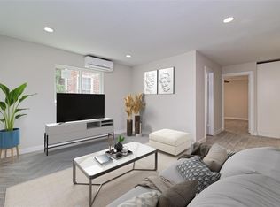 1747 Wroxton Ct APT 1, Houston, TX 77005