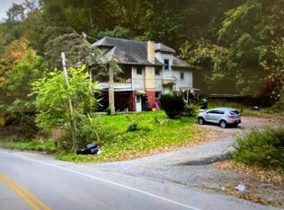 1127 Dime Rd, Vandergrift, PA 15690