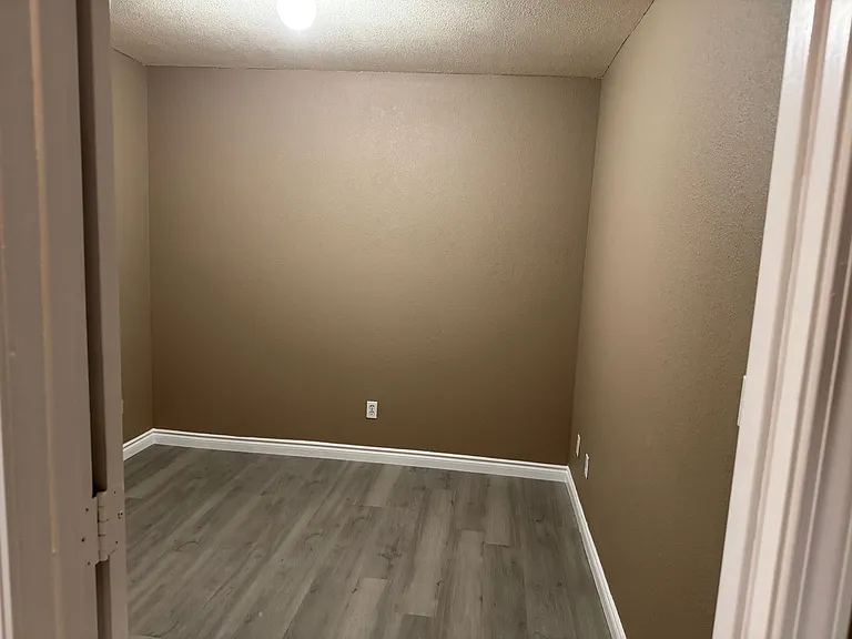 3736 Rose Canyon Dr — Photo 14