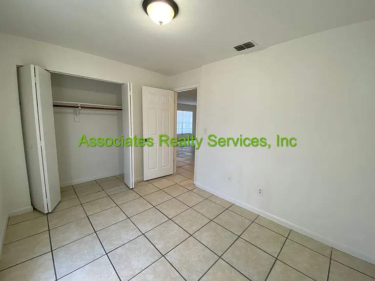 6102-6108 NW 26th St — Photo 13