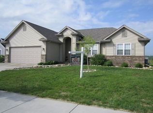 1283 Chippewa Dr, Hartford, WI 53027