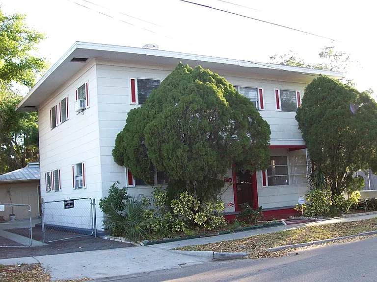 407 Engman St #B — Photo 24