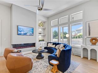 22085 W 93rd Ter, Lenexa, KS 66220
