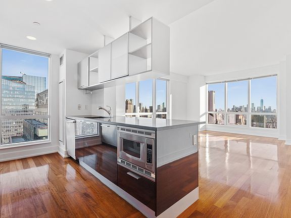5th image of 350 W 42nd St APT 48E