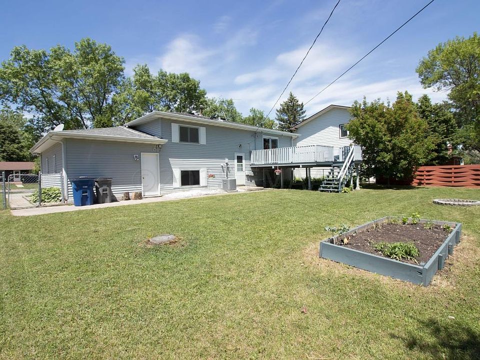 1st image of 2216 17th St S
