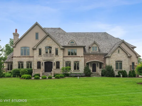 4571 Pamela Ct, Long Grove, IL 60047