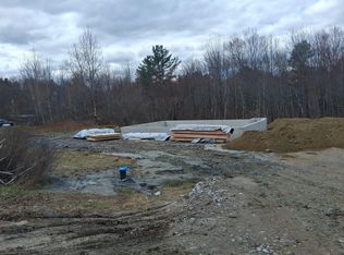1122 Post Rd, Bowdoinham, ME 04008