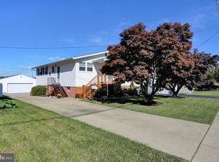 3102 River Drive Rd, Sparrows Point, MD 21219