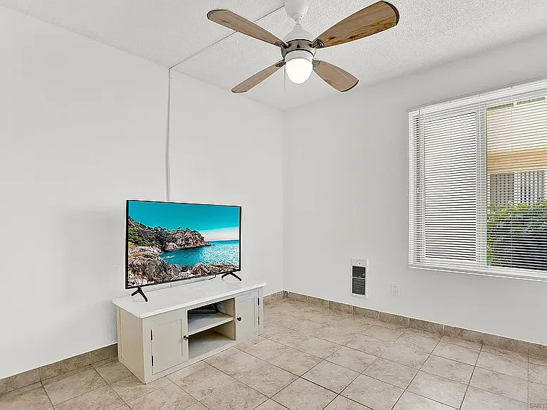 4169 Mount Alifan Pl #B — Photo 7