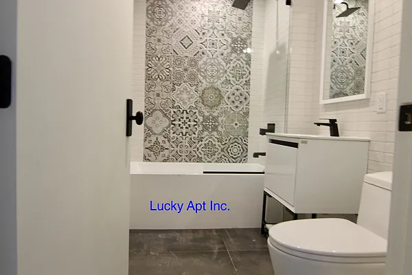 Rented by Lucky Apt Inc | media 126