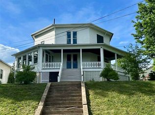 107 Grove Ave, Chicora, PA 16025