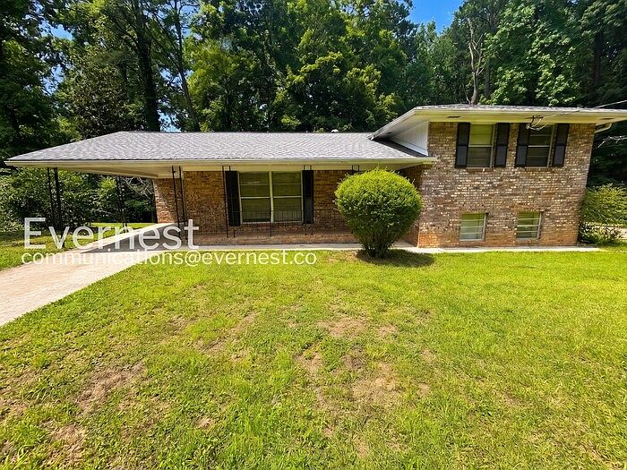 1st image of 2909 Briarwood Blvd