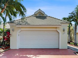 9942 NW 49th Ter, Doral, FL 33178
