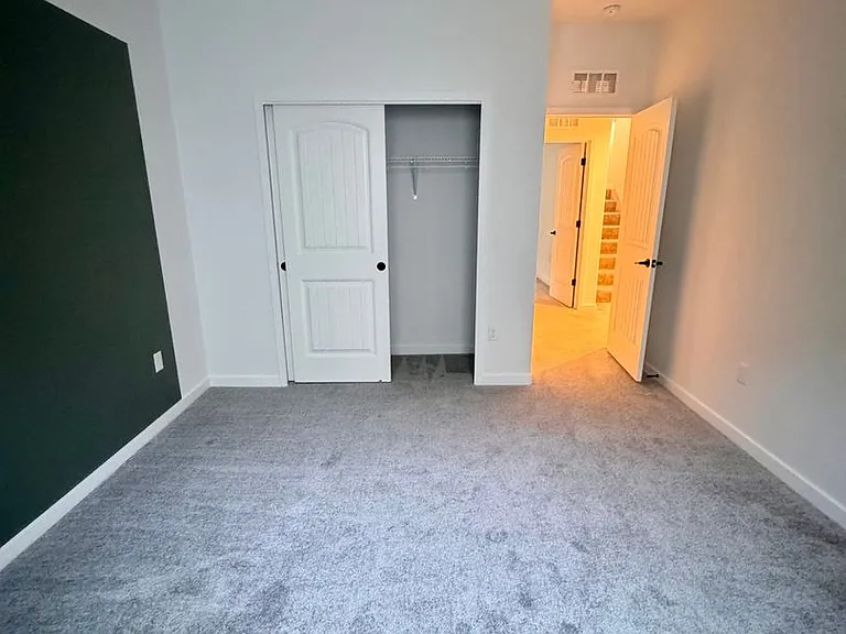 8275 Nat Love Dr — Photo 34