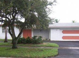 4532 Monroe St, Hollywood, FL 33021