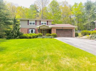 256 Dan Mont Vis, Daniels, WV 25832