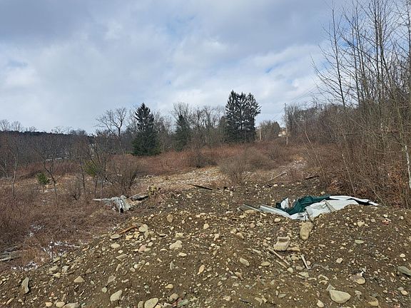 5th image of 22 & 28 Rewey Ave