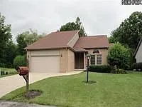 22 Oak Tree Ln photo 1