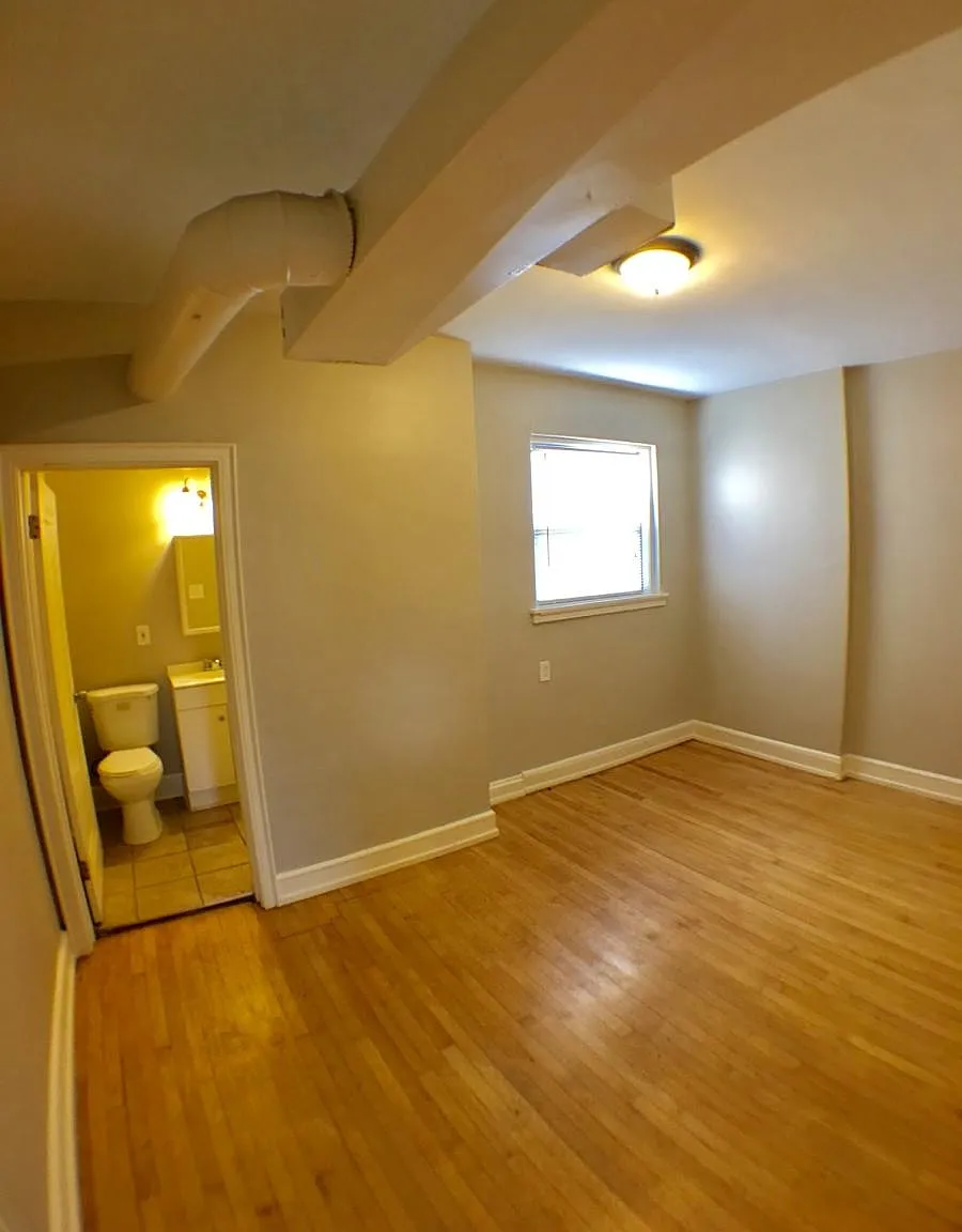 1 bed, $850 — Photo 2