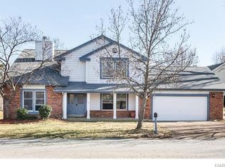 42 Harbor View Dr, Lake St Louis, MO 63367