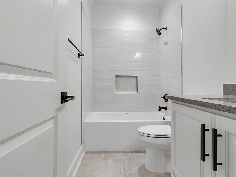 31 Saffron Cir — Photo 5